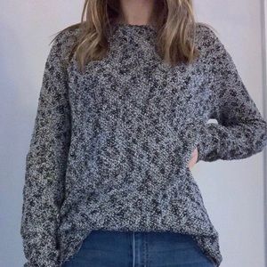 grey/black sweater
